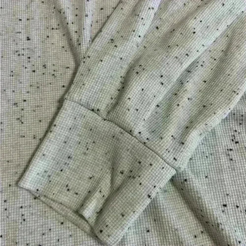 Lane Bryant long sleeved black/white sparkly top - Picture 6 of 9
